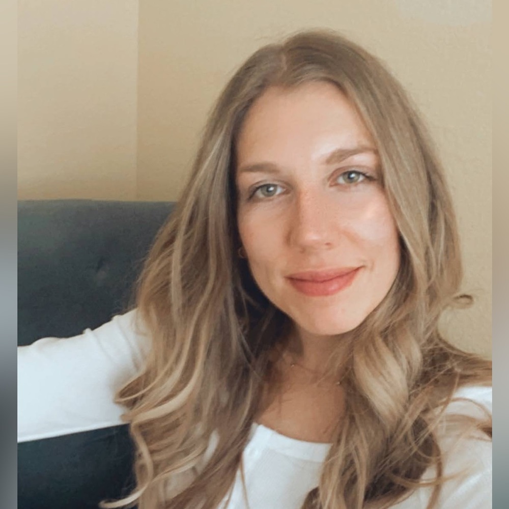 Meet your Posher, Lauren